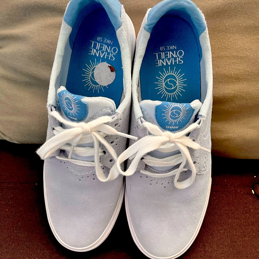 Size 8 M
New no tags